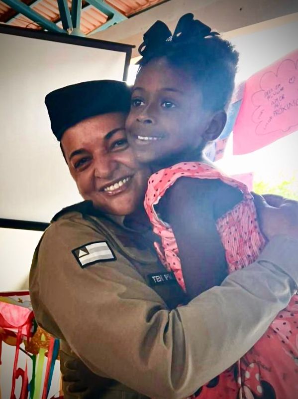 Caetité: Polícia Militar visita escola em Maniaçu — imagem 5